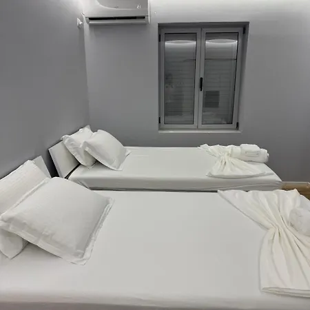Nanu Center Berat